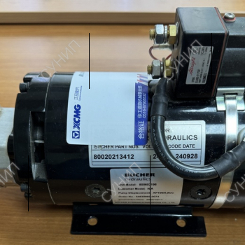 803099926 Насос гидравлический для XCMG XCR35 S / XCA100 S / XCR90 - Запчасти для спецтехники